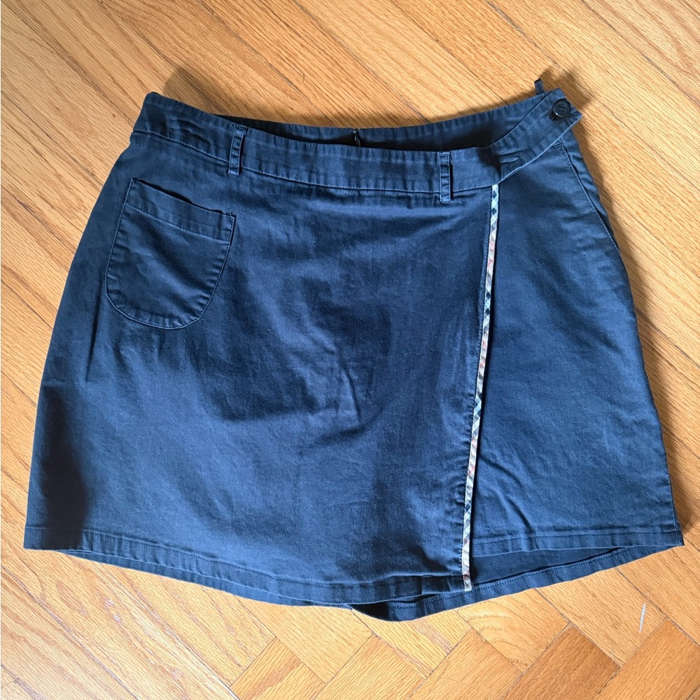 Burberry Navy Wrap Skort with Front Pocket Golf